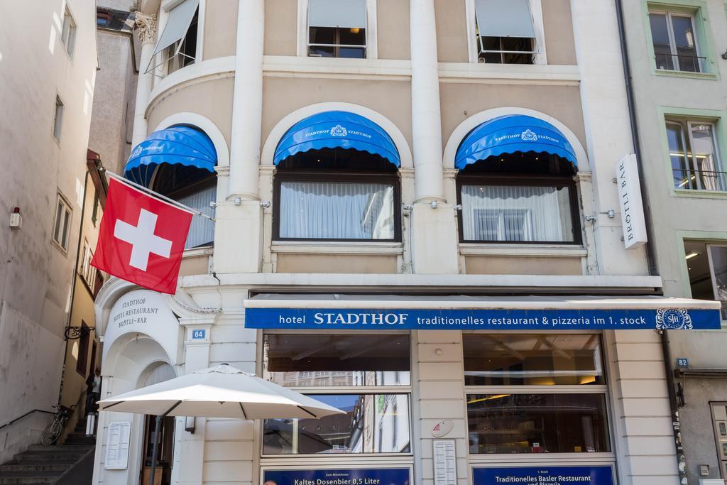 Stadthof Budget Hotel Basel City Center Exterior foto